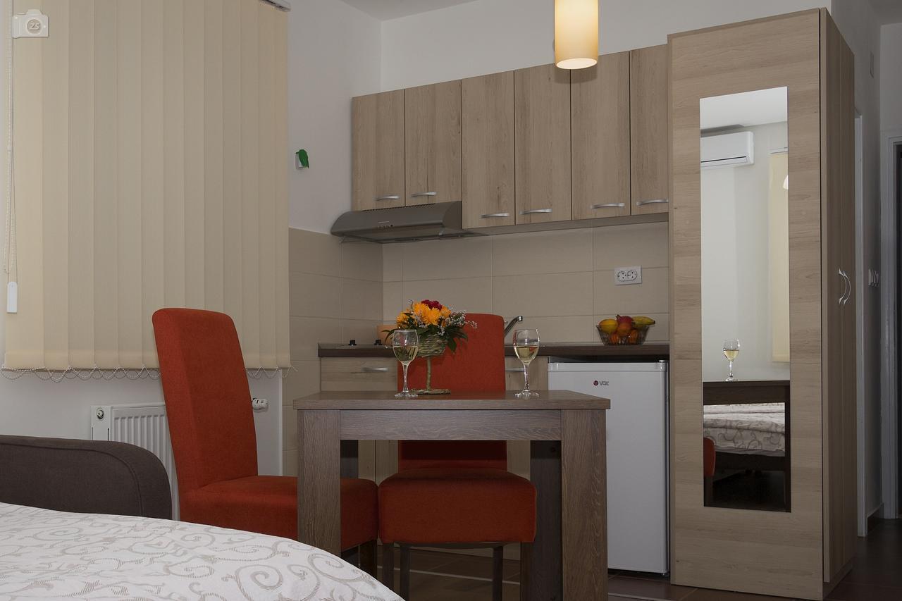 Kety Apartments Крагуевац Екстериор снимка